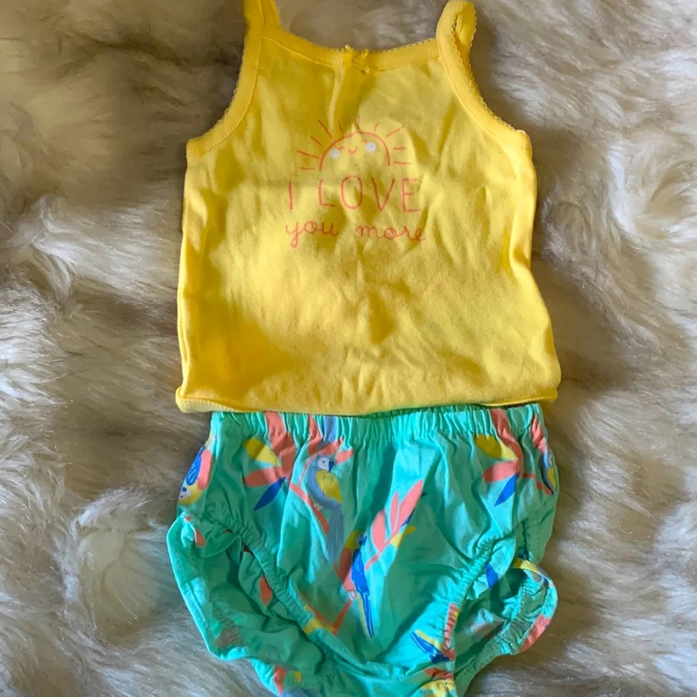 Carter’s set - Picture 1 of 4